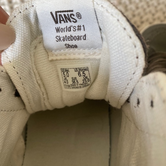 High Top Army Green Vans - Picture 3 of 5